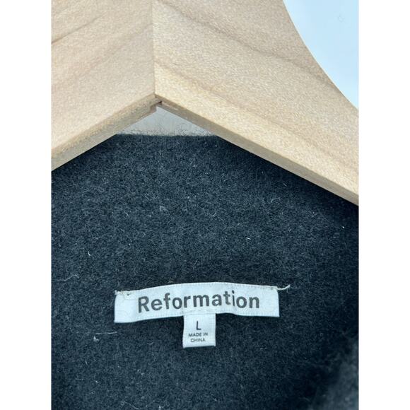 Reformation Cropped Cashmere Turtleneck Black sweater Luxe Knit Top it girl S - Picture 3 of 7